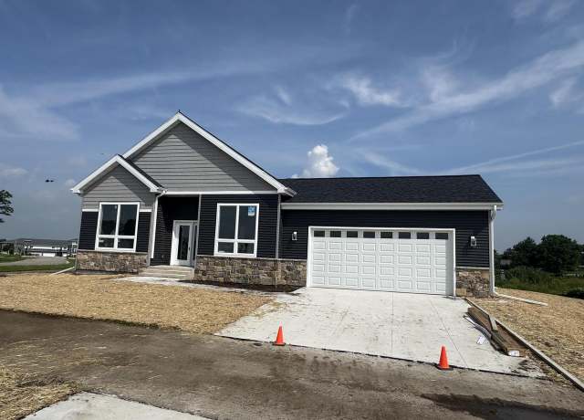 Property at 6671 Warner Farm Dr, Deforest, WI 53532, 4 beds, 3 baths