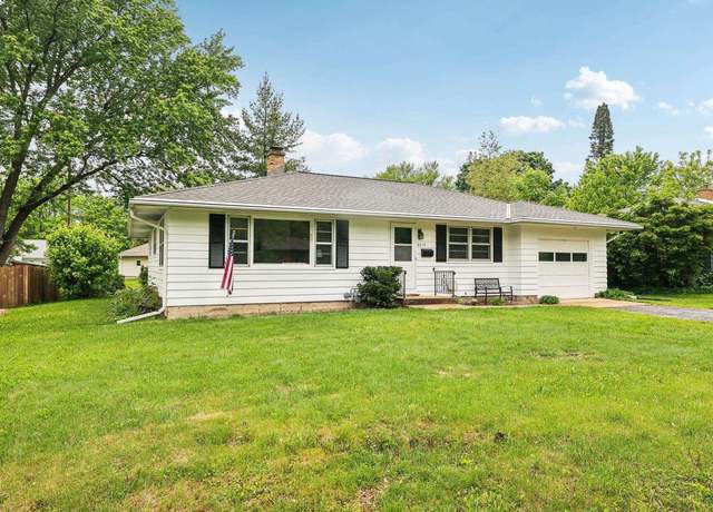 Property at 6013 Gateway Grn, Monona, WI 53716, 3 beds, 2 baths