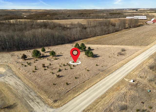 Property at L1076 Hunt Club Bugle Ct, La Valle, WI 53941