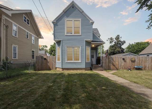 Property at 717 Portland Ave, Beloit, WI 53511, 3 beds, 1.5 baths