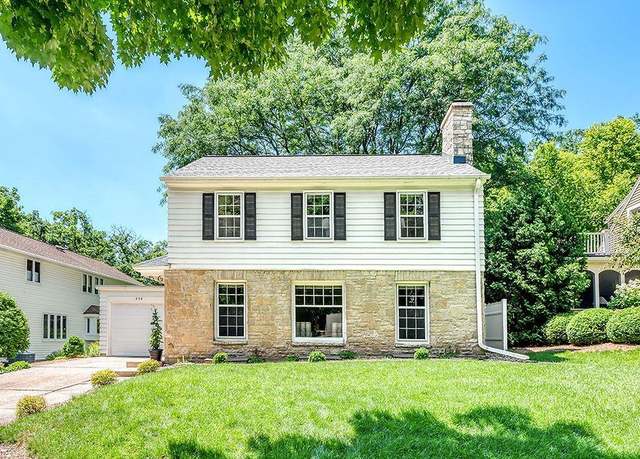 Property at 838 Hiawatha Dr, Madison, WI 53711, 3 beds, 1.5 baths