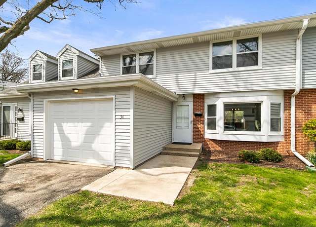 Property at 34 Whitcomb Cir, Madison, WI 53711, 3 beds, 2.5 baths
