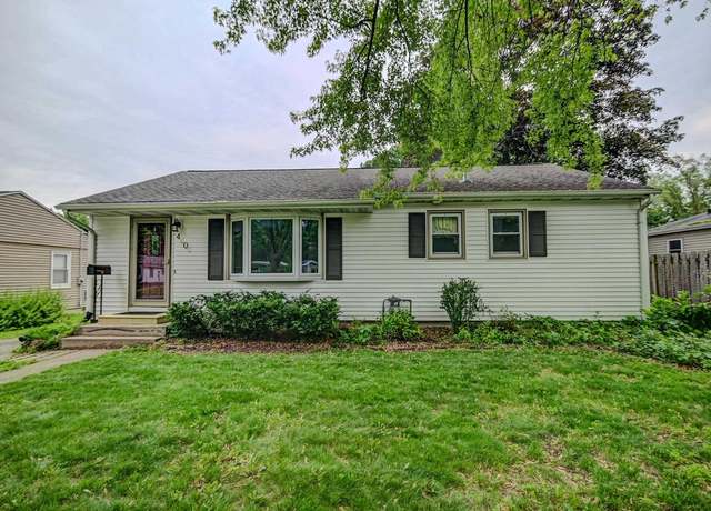 Property at 4605 Camden Rd, Madison, WI 53716, 3 beds, 1 bath