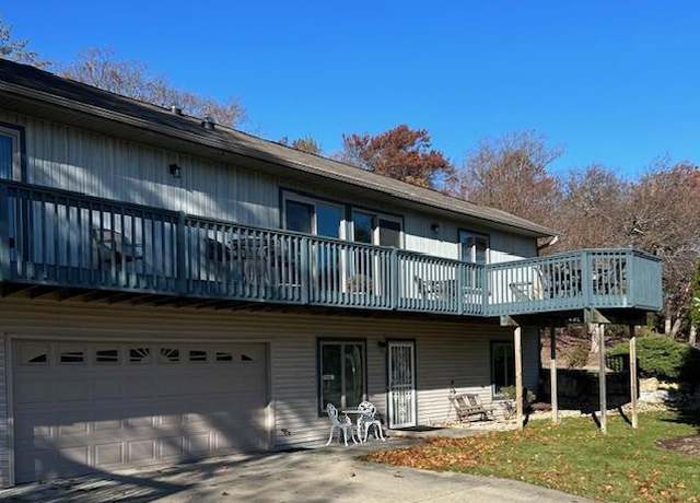 Property at 2012 Parkside Dr, Janesville, WI 53548, 3 beds, 2.5 baths