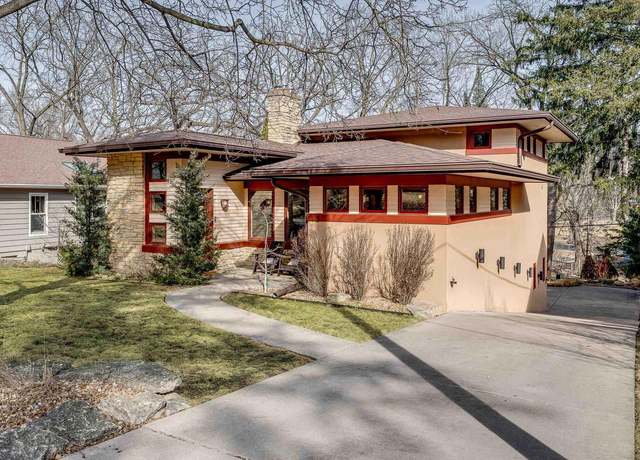 Property at 1127 Edgehill Dr, Madison, WI 53705, 4 beds, 3.5 baths