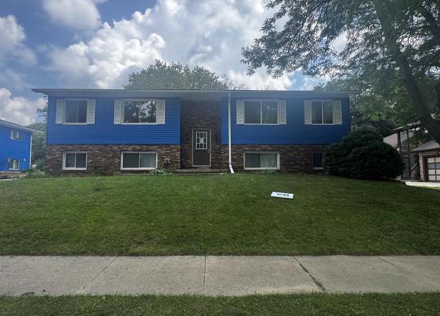 Property at 2929 Turbot Dr, Madison, WI 53713, 8 beds, 4 baths