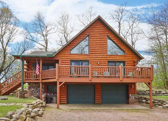 Property at 109 Grouse Ct, Briggsville, WI 53920, 3 beds, 2.5 baths