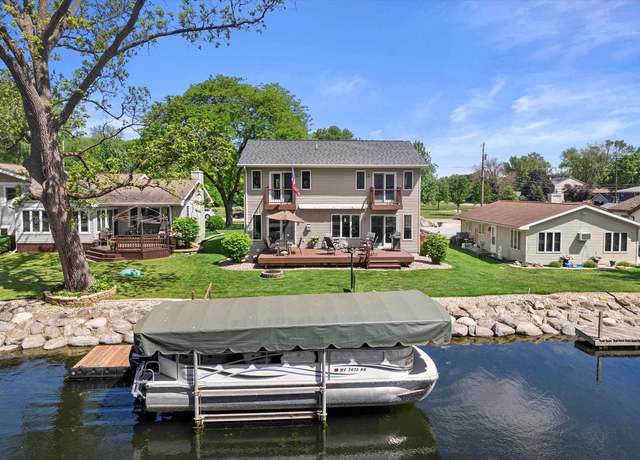 Property at 1306 Neponset Trl, Monona, WI 53716, 3 beds, 3 baths