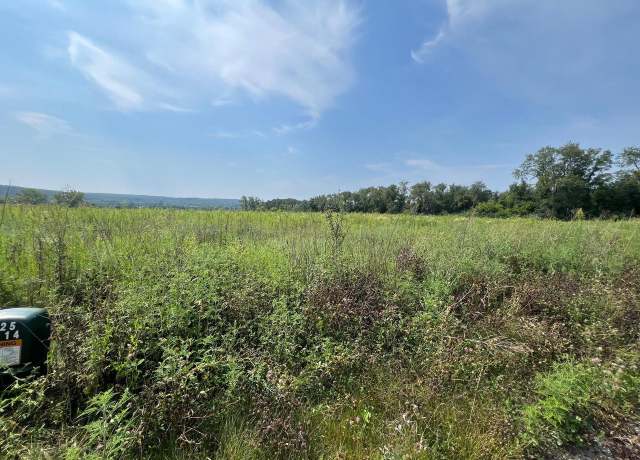 Property at 1522 Conservancy Ct, Baraboo, WI 53913