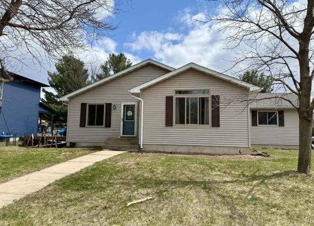 Property at 1411 Jennifer Ave, Tomah, WI 54660, 3 beds, 2.5 baths