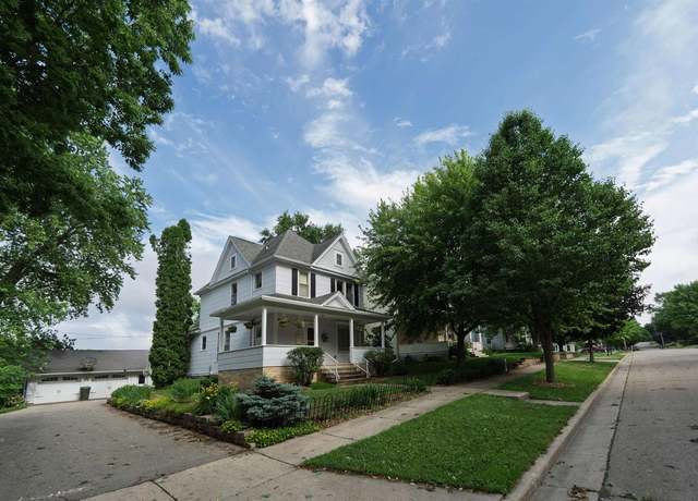 Property at 609 Newbury St, Ripon, WI 54971, 3 beds, 1.5 baths