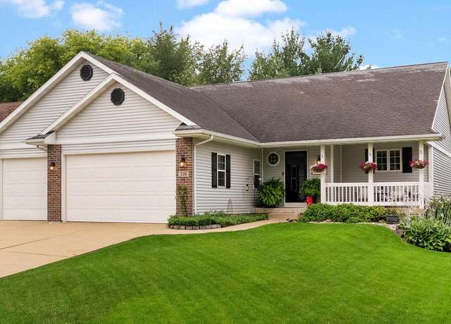 Property at 326 N Heatherstone Dr, Sun Prairie, WI 53590, 3 beds, 2.5 baths