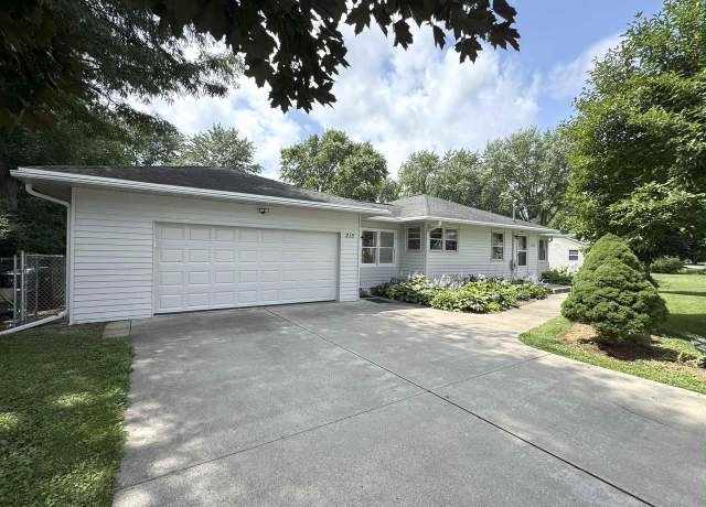 Property at 215 E Dean Ave, Madison, WI 53716, 2 beds, 2 baths