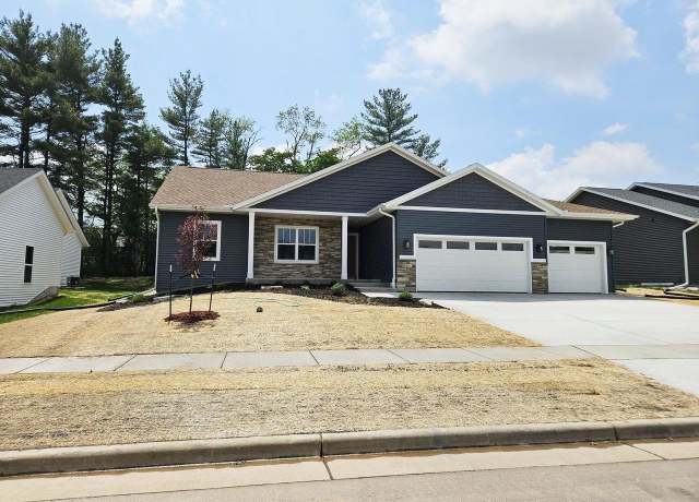 Property at 4416 Scottys Dr, Janesville, WI 53546, 3 beds, 2 baths