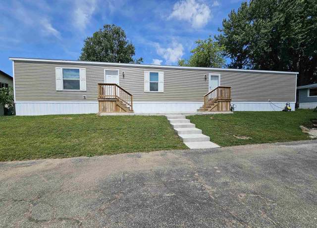 Property at 601 N Main St #11, Fall River, WI 53932, 3 beds, 2 baths
