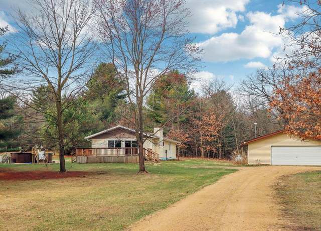 Property at 2815 3rd Dr, Oxford, WI 53952, 1 bed, 1 bath