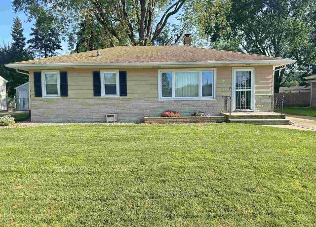 Property at 1636 Henderson Ave, Beloit, WI 53511, 3 beds, 1.5 baths