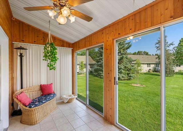 Property at 730 Kensington Sq, Stoughton, WI 53589, 2 beds, 2.5 baths