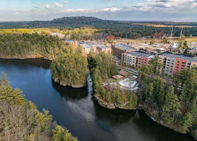 Property at 2411 River Rd #2102, Wisconsin Dells, WI 53965, 2 beds, 2 baths