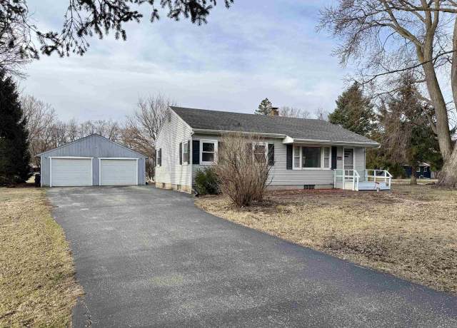 Property at 3210 Ruger Ave, Janesville, WI 53546, 3 beds, 1.5 baths