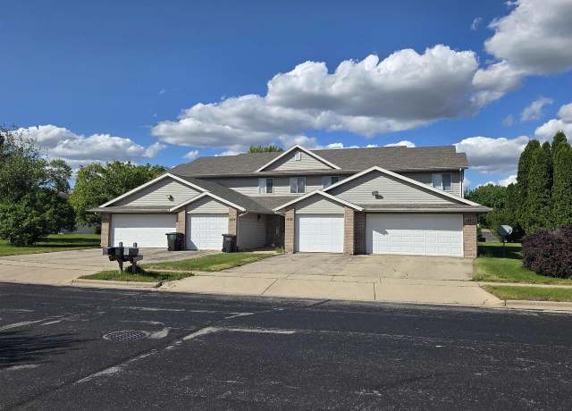 Property at 621-633 Nygaard St, Stoughton, WI 53589, 8 beds, 8 baths