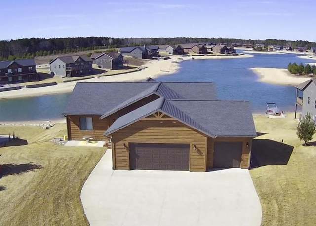 Property at N8551 Lake Cabin Dr, New Lisbon, WI 53950, 5 beds, 3 baths