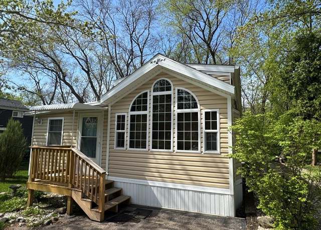 Property at 463 Aspen Way, Edgerton, WI 53534, 1 bed, 1 bath