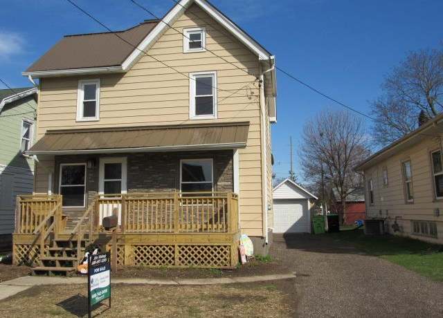 Property at 1125 N Spring St, Beaver Dam, WI 53916, 3 beds, 2 baths