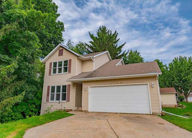 Property at 6108 White Pine Way, Fitchburg, WI 53711, 3 beds, 1.5 baths