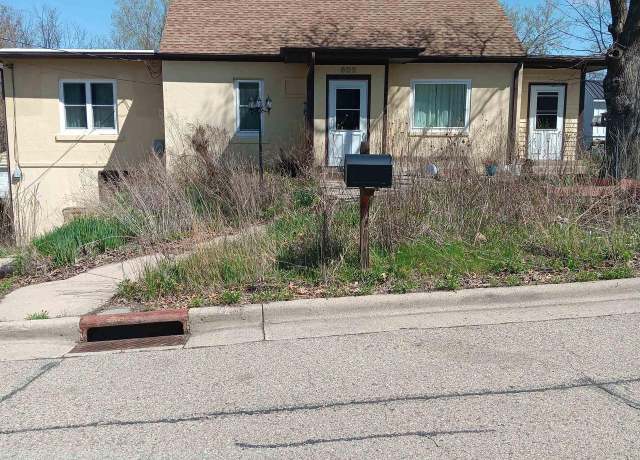 Property at 602 E Badger Rd, Madison, WI 53713, 2 beds, 2.5 baths