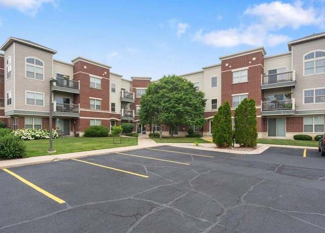 Property at 5196 Sassafras Dr, Fitchburg, WI 53711, 2 beds, 2 baths