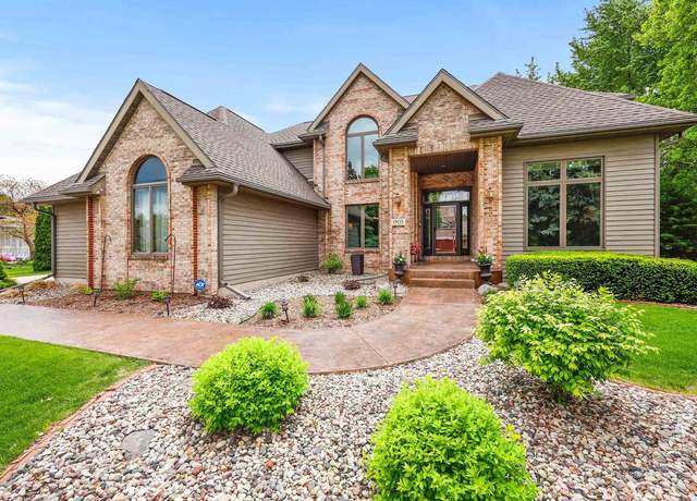 Property at 1905 Steven St, Sun Prairie, WI 53590, 4 beds, 4 baths