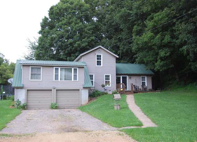 Property at 26766 Cty Dd Rd, Richland Center, WI 53581, 3 beds, 1.5 baths