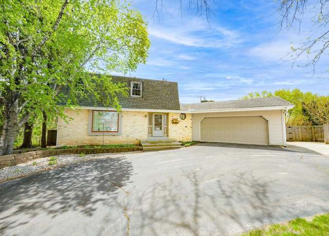 Property at 2531 Dartmouth Dr, Janesville, WI 53548, 3 beds, 1.5 baths