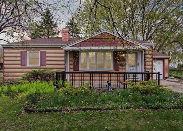 Property at 1435 Mac Far Ln, Janesville, WI 53546, 2 beds, 1.5 baths