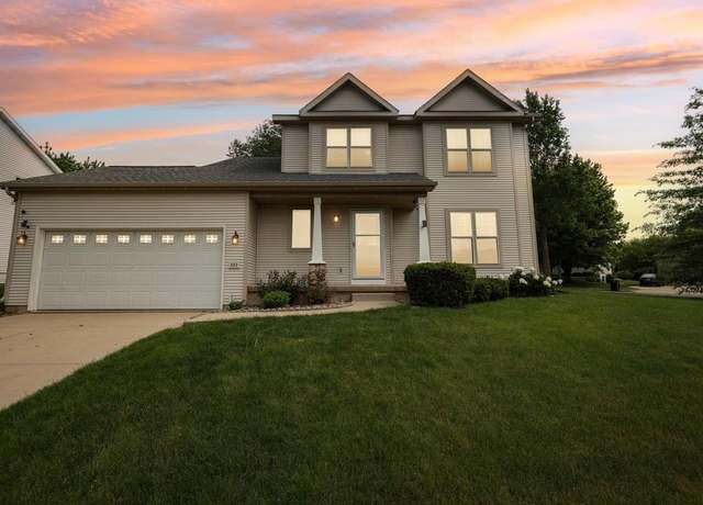 Property at 502 Ashton Dr, Verona, WI 53593, 4 beds, 2.5 baths