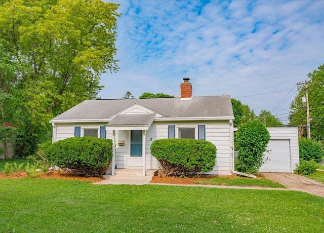 Property at 2 S Owen Dr, Madison, WI 53705, 2 beds, 1 bath