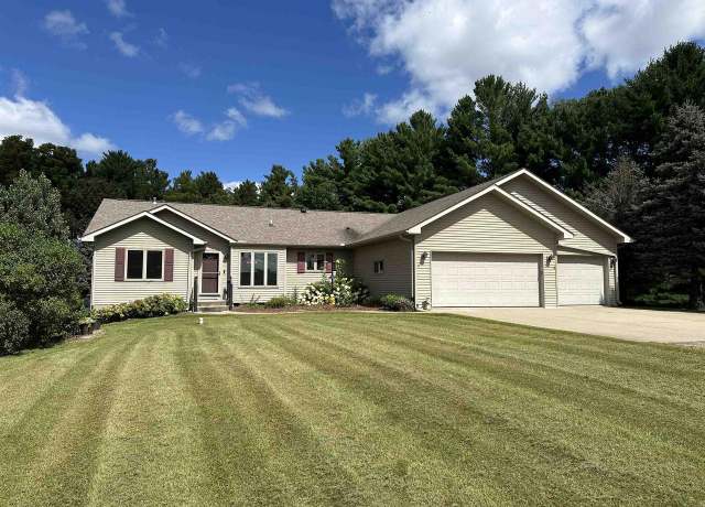 Property at 1388 W 13th Ave, Friendship, WI 53934, 4 beds, 3 baths