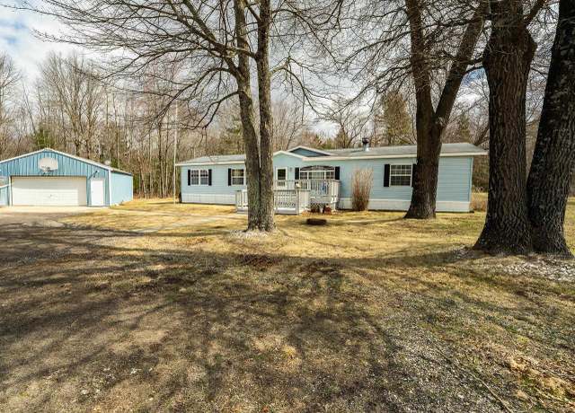 Property at W1967 Crampton Rd, Warrens,warrens, WI 54666, 3 beds, 2 baths