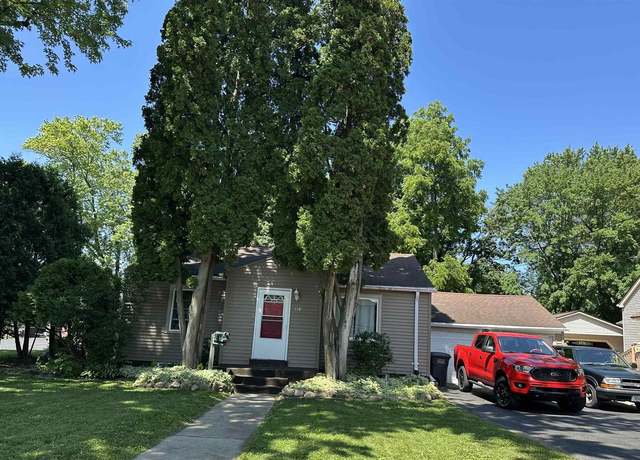 Property at 118 Johnson St, Stoughton, WI 53589, 2 beds, 1 bath