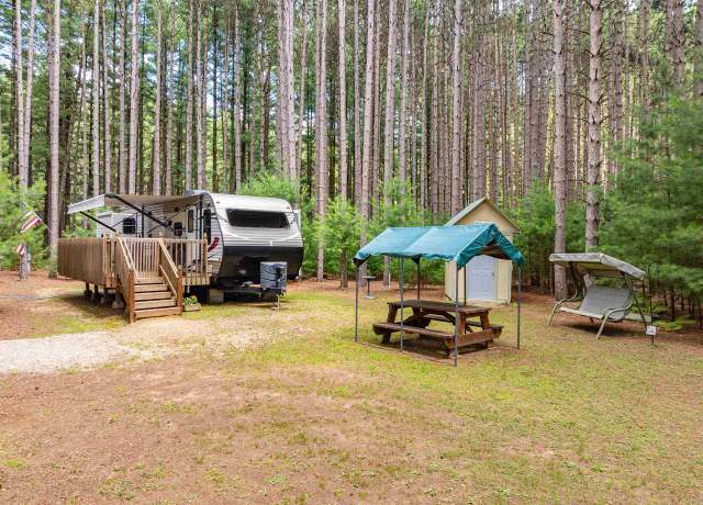 Property at 3690 Norway Ct, Wisconsin Dells, WI 53965
