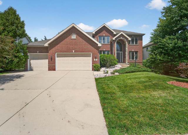 Property at 9202 Settlers Rd, Madison, WI 53717, 4 beds, 3.5 baths