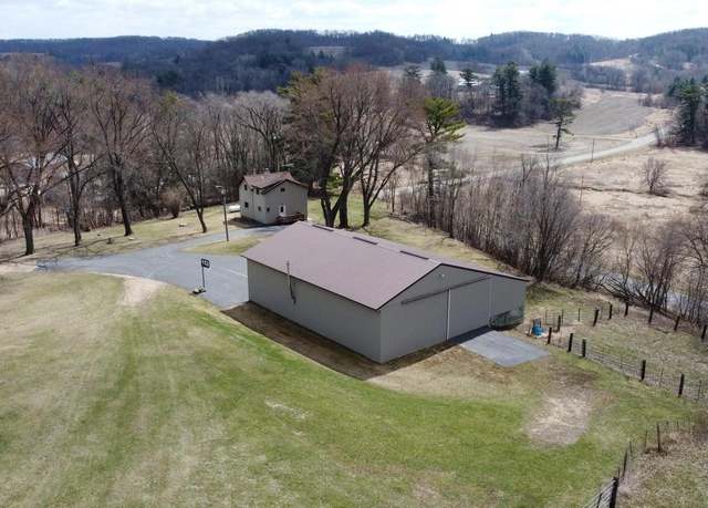 Property at W9604 County Road O, Elroy, WI 53929, 4 beds, 1 bath