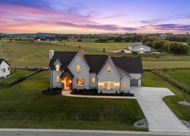 Property at 6835 Angelica Trl, Sun Prairie, WI 53590, 5 beds, 4.5 baths