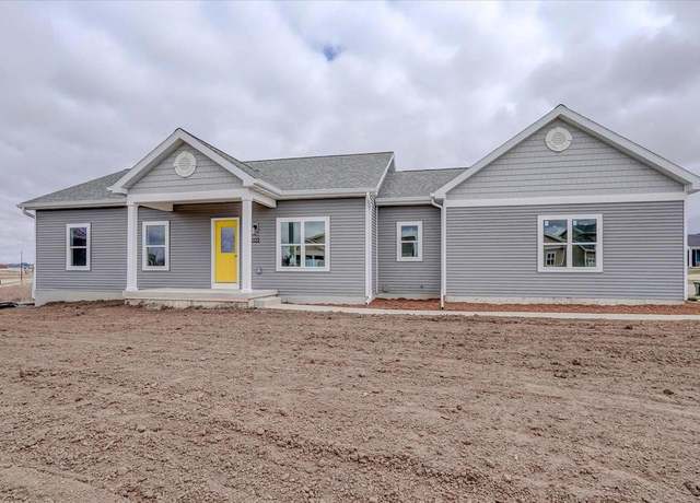 Property at 203 N Legacy Way, Sun Prairie, WI 53590, 3 beds, 2 baths
