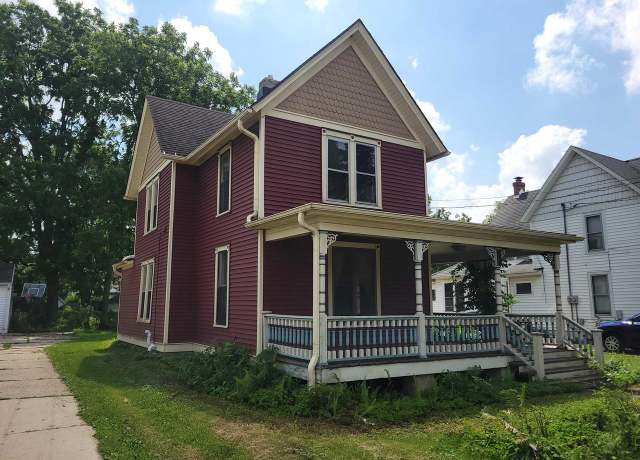 Property at 610 Milton Ave, Janesville, WI 53545, 4 beds, 2 baths