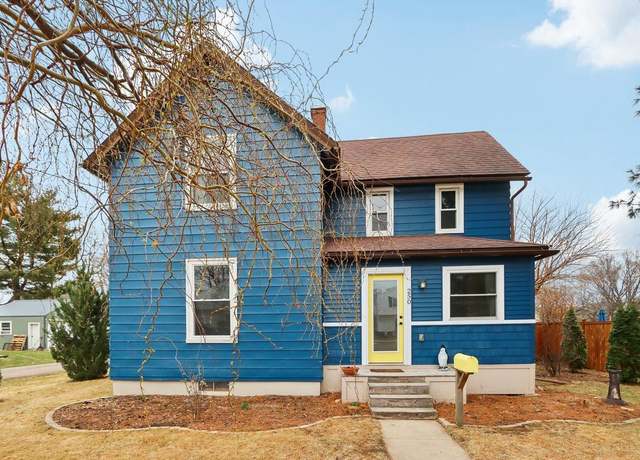 Property at 250 Holly Ct, Prairie Du Sac, WI 53578, 3 beds, 1.5 baths