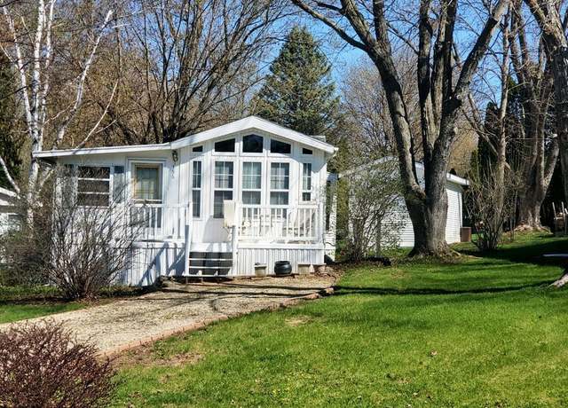 Property at 356 Skyline Dr, Edgerton, WI 53534, 1 bed, 1 bath