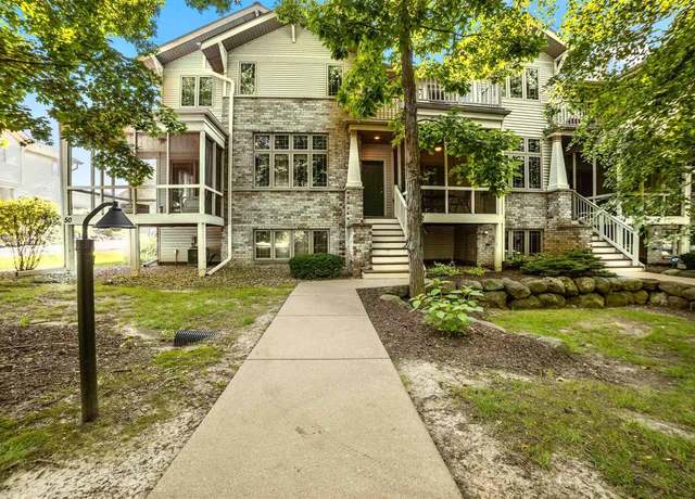 Property at 52 Wood Brook Way, Fitchburg, WI 53711, 2 beds, 3.5 baths
