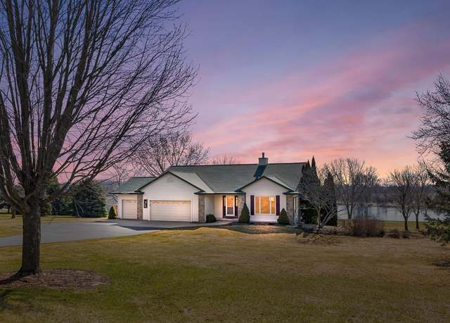 Property at W2035 Taylor Lee Ln, Green Lake, WI 54941, 4 beds, 3 baths